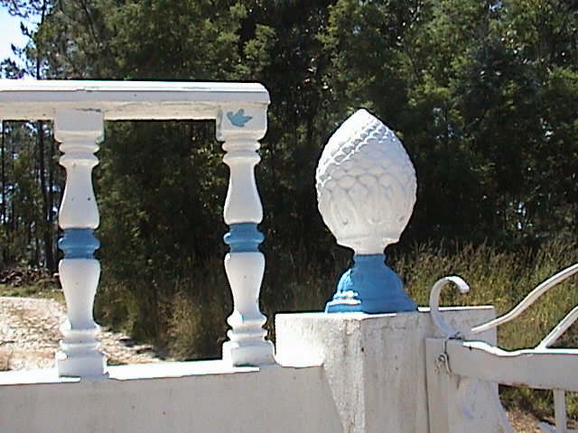 Photo of concrete handrail spindles in Portugal.